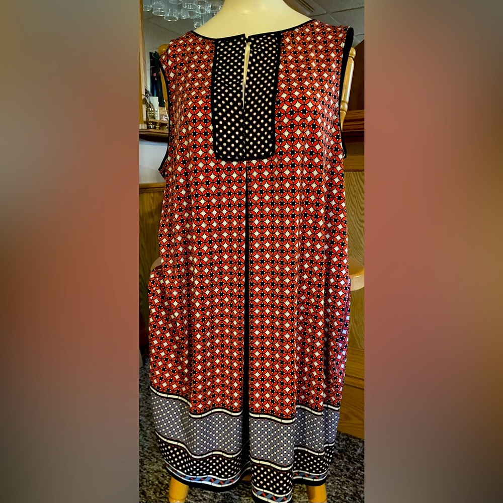 Max Studio Coral and Navy sleeveless Geometric Dress size X-Large